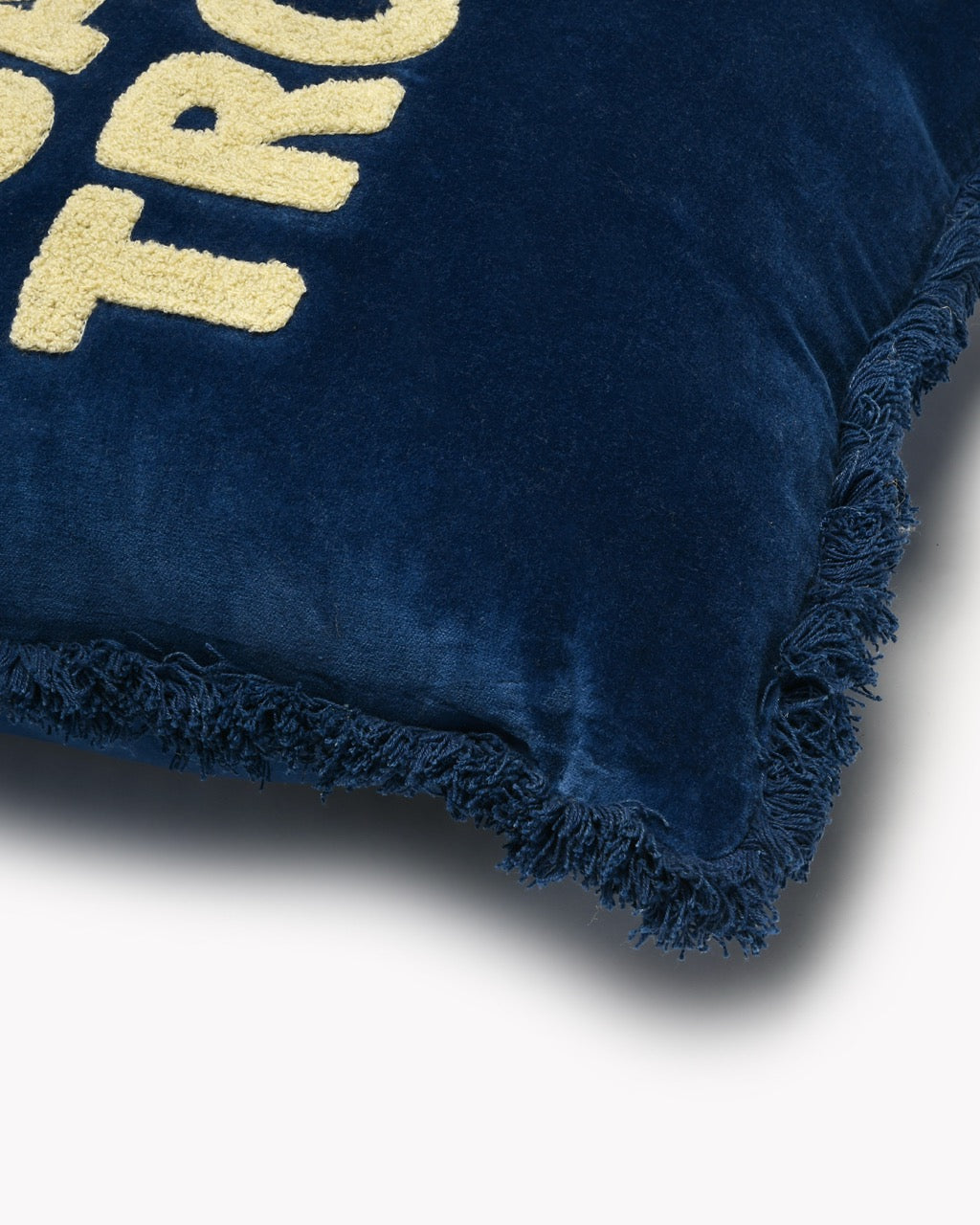 SAINT TROPEZ Cushion 100% Cotton Velvet Tufted 50×50 cm Navy & Oyster