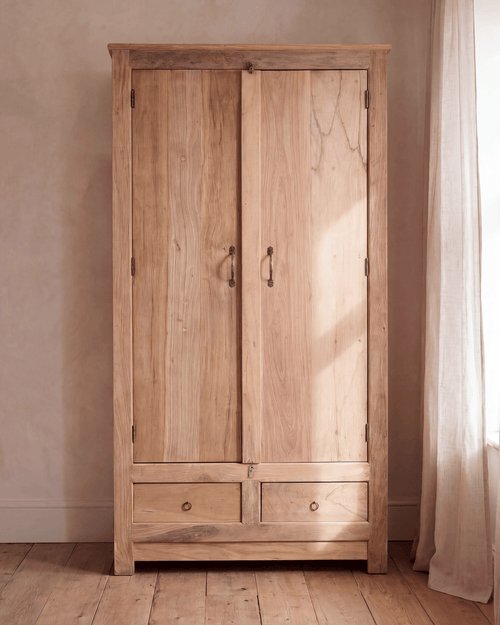 Armoire artisanale en bois – 2 portes & 2 tiroirs (pièce unique) - Marinette Saint - Tropez