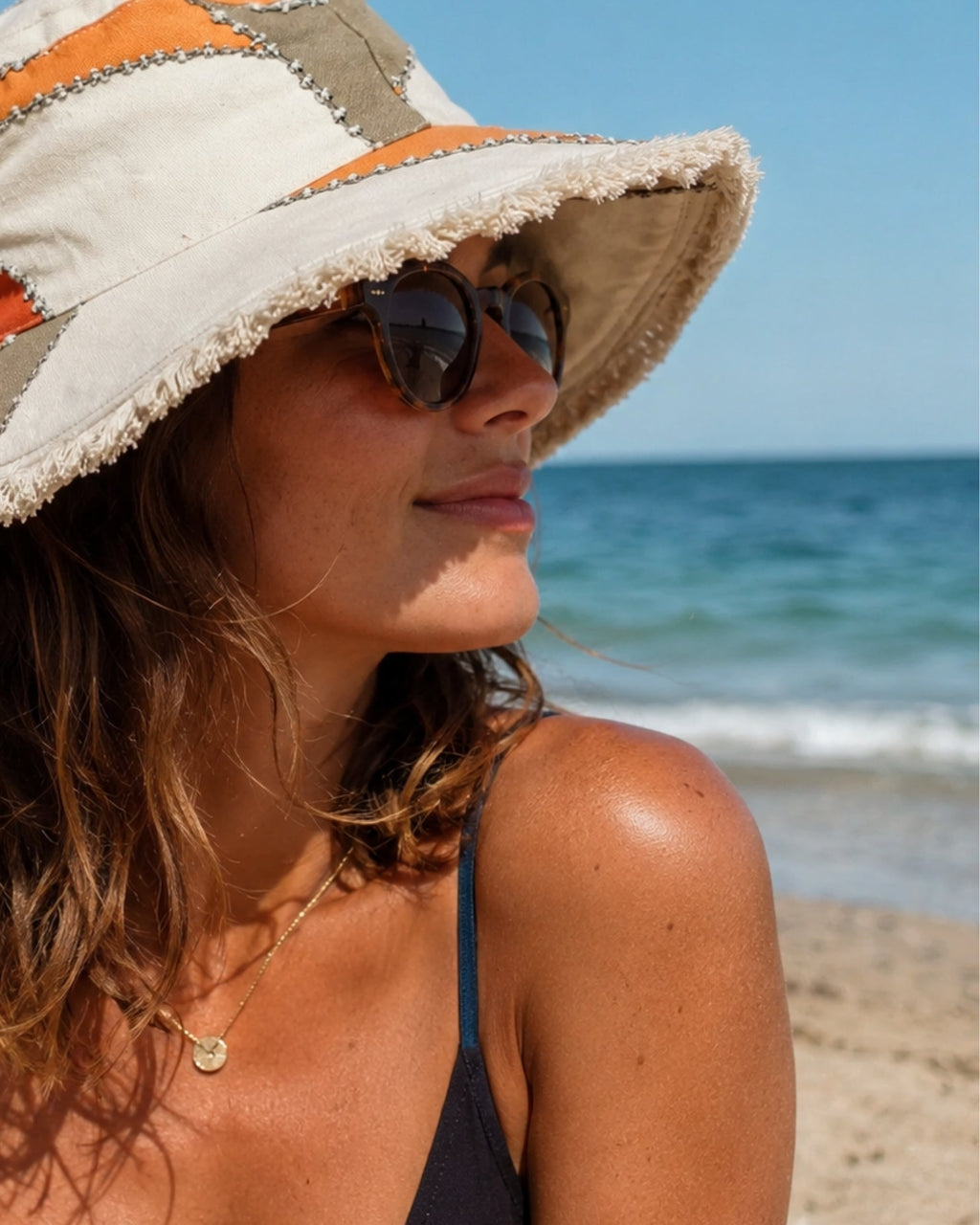 Bob OASIS - Marinette Saint - Tropez