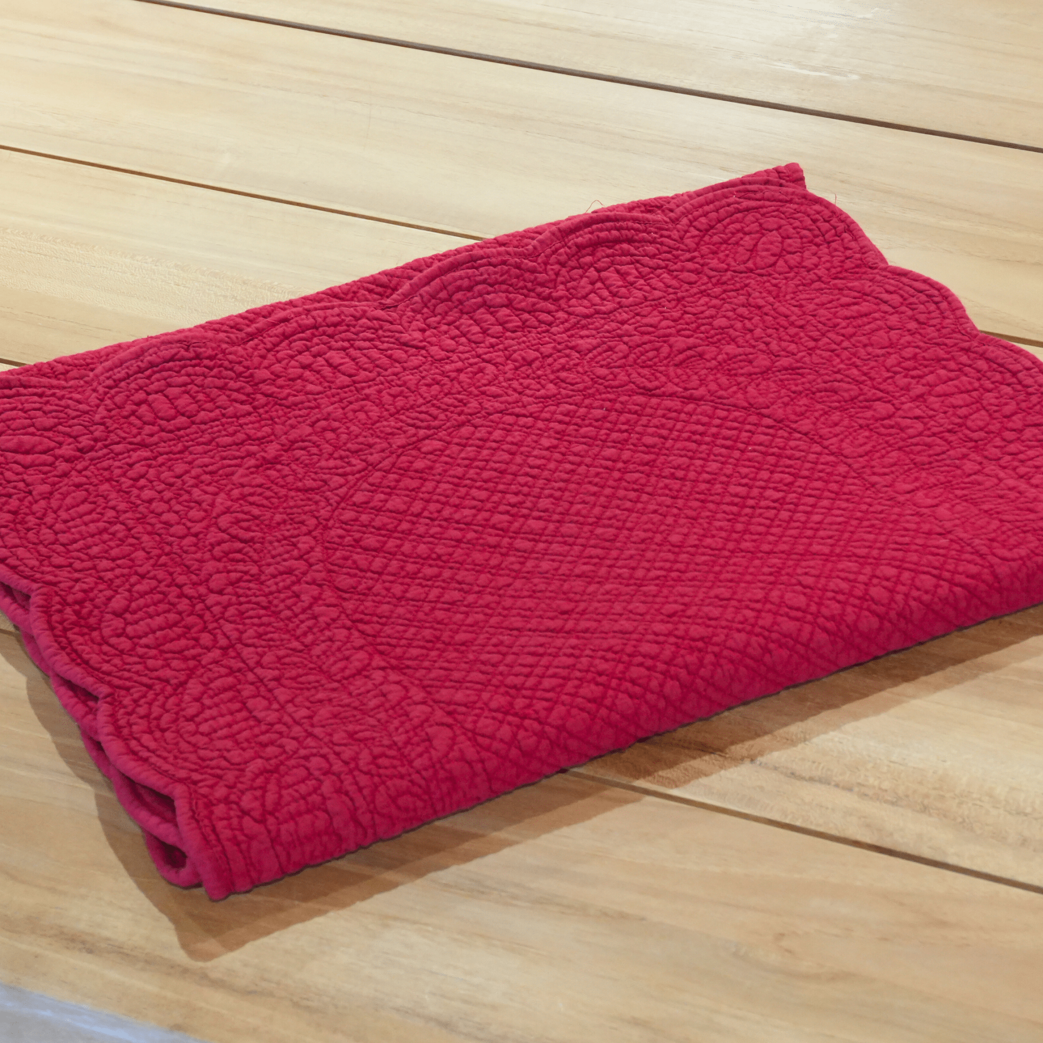 Chemin de table César - Marinette Saint - Tropez