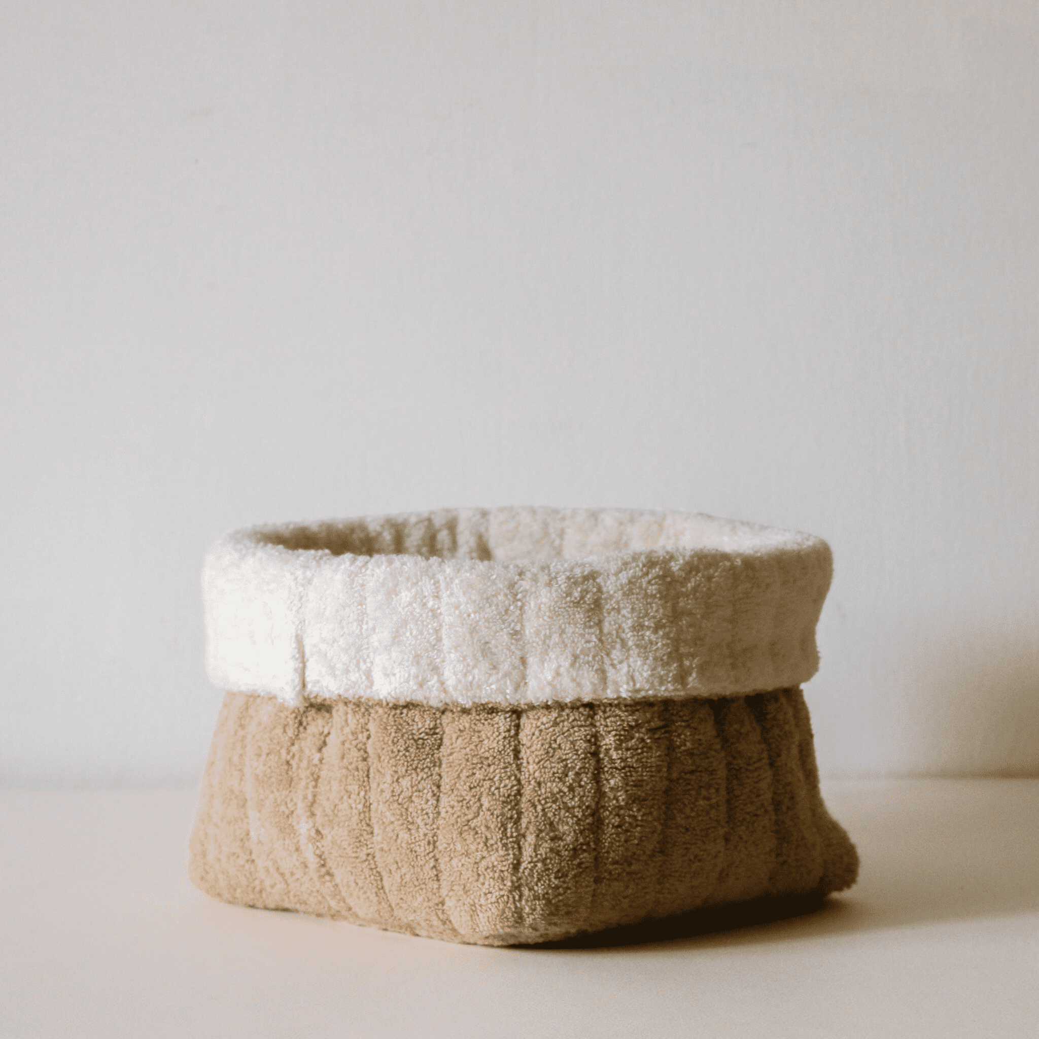 Coffret Saint - Valentin – Panier, Parfum & Claquettes - Marinette Saint - Tropez