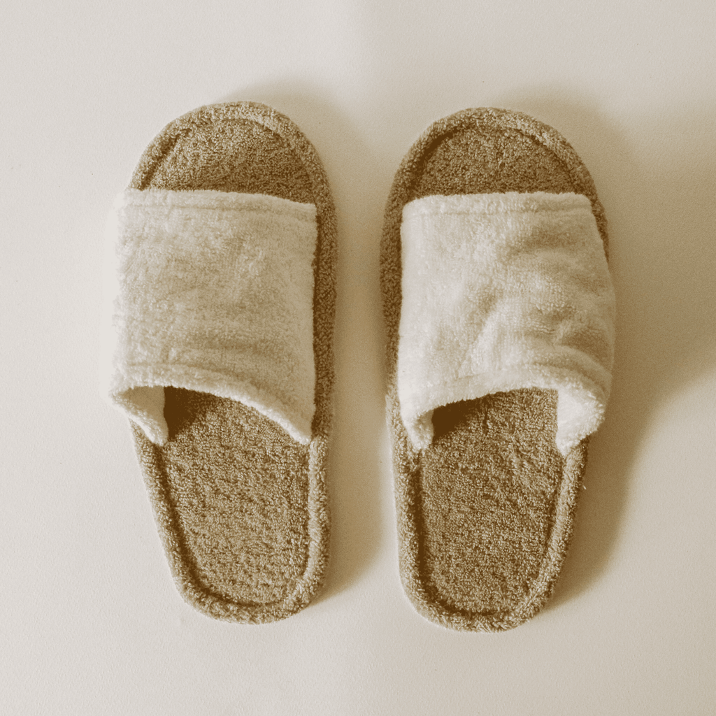 Coffret Saint - Valentin – Panier, Parfum & Claquettes - Marinette Saint - Tropez