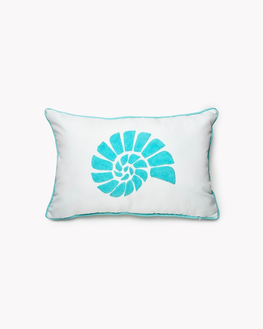Coussin d'Extérieur Déperlant Coquillage — Motif Tufté - Marinette Saint - Tropez