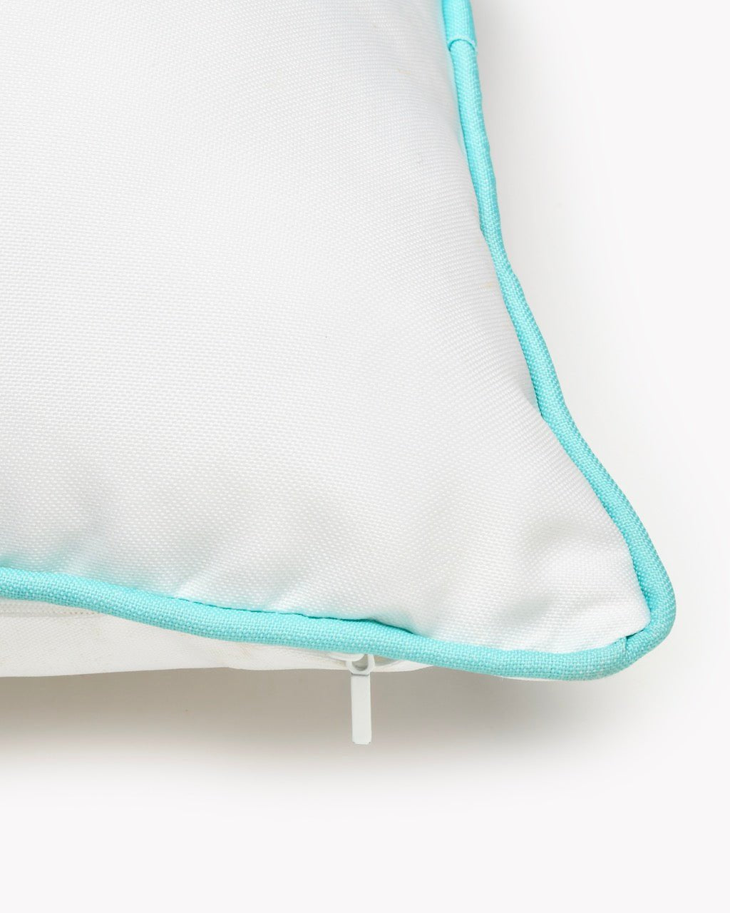 Coussin d'Extérieur Déperlant PAMPELONNE — Texte Tufté - Marinette Saint - Tropez