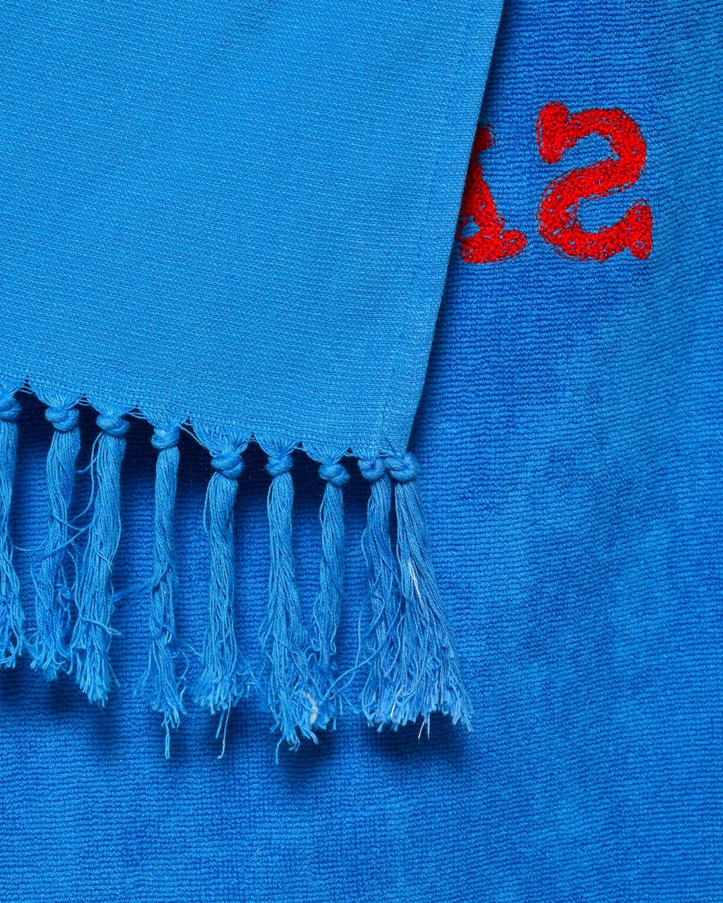 Fouta Éponge BEACH CLUB Saint Tropez - 100% Coton Lettrage Tufté 90×190 cm - Marinette Saint - Tropez