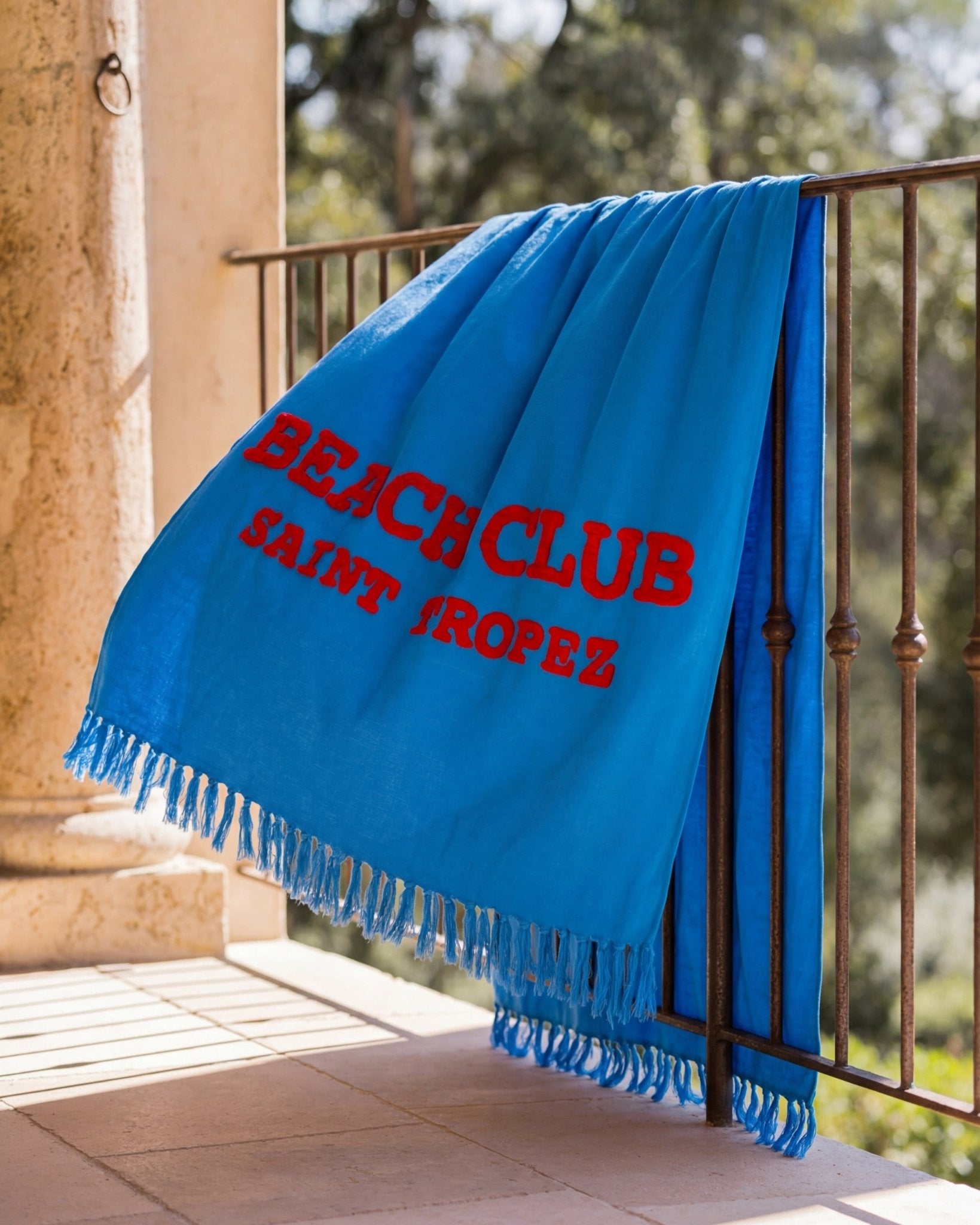 Fouta Éponge BEACH CLUB Saint Tropez - 100% Coton Lettrage Tufté 90×190 cm - Marinette Saint - Tropez