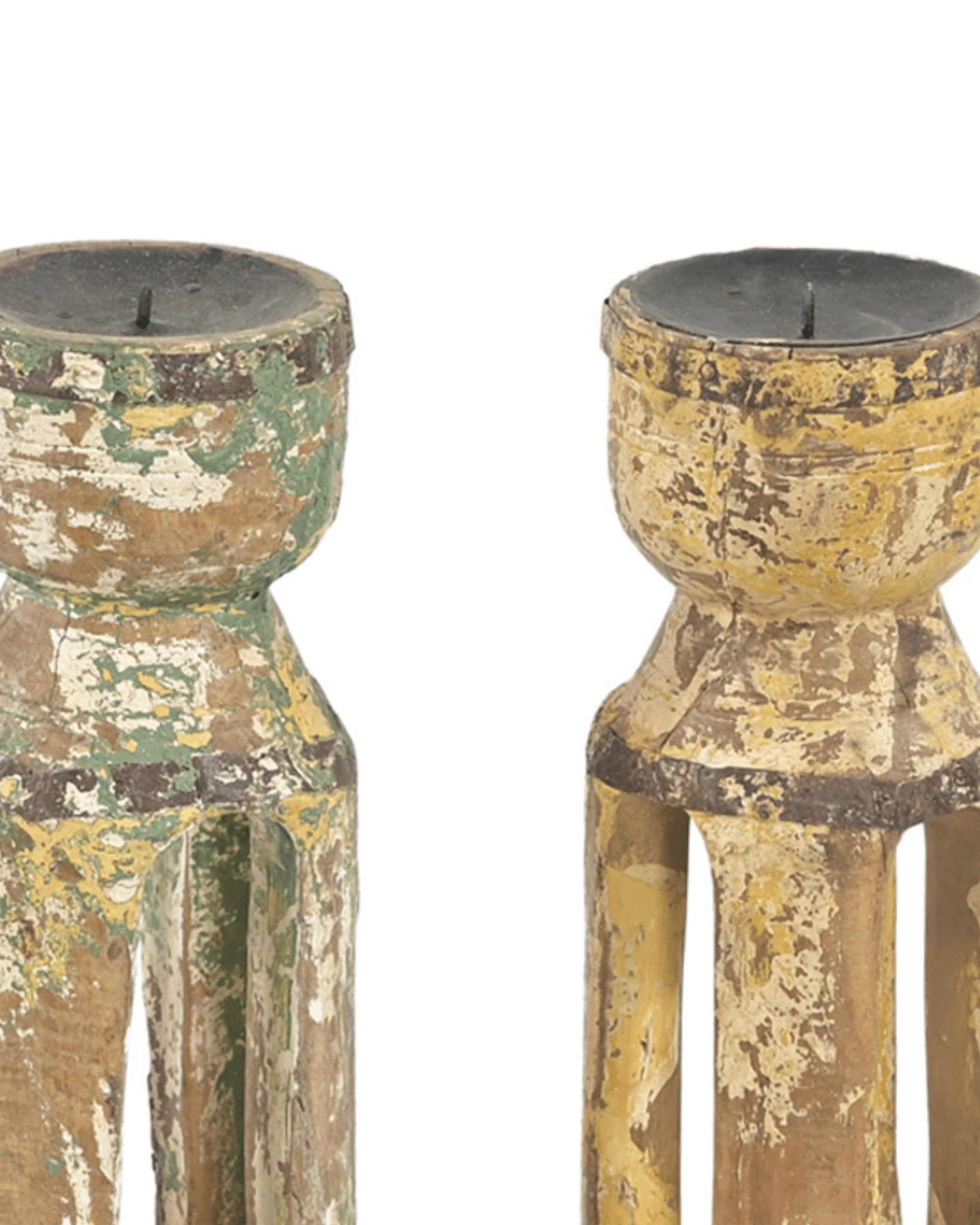 Lot de 2 bougeoirs anciens en bois patiné - Marinette Saint - Tropez