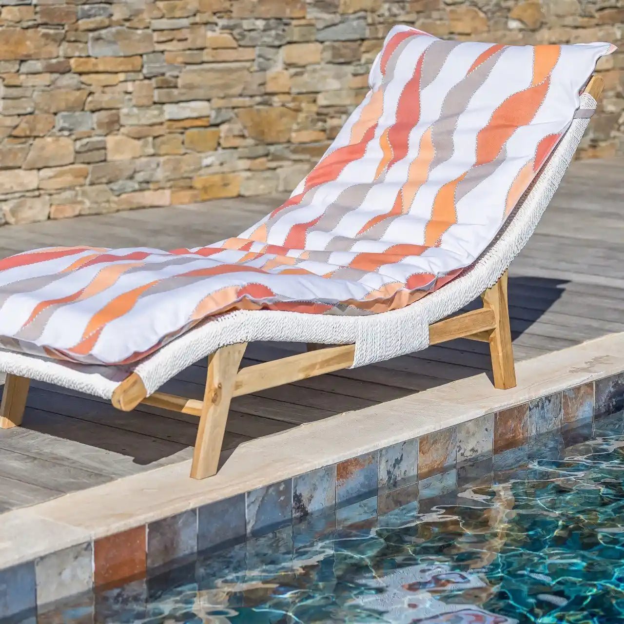 Matelas de Piscine "Déhoussable" Oasis - Marinette Saint - Tropez