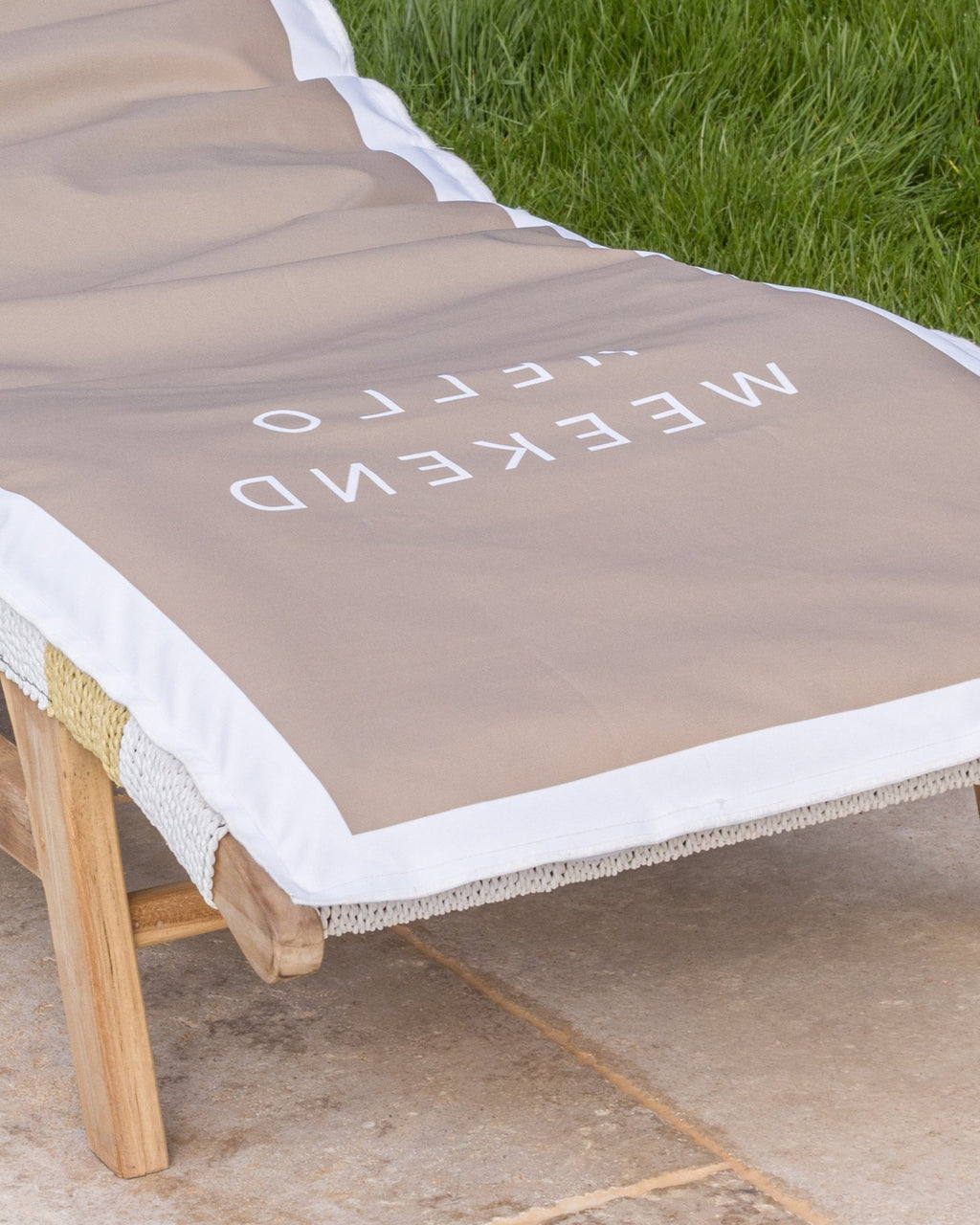 Matelas Hello Week - End | Housse 100% Polyester Déperlante + Intérieur Inclus - Marinette Saint - Tropez