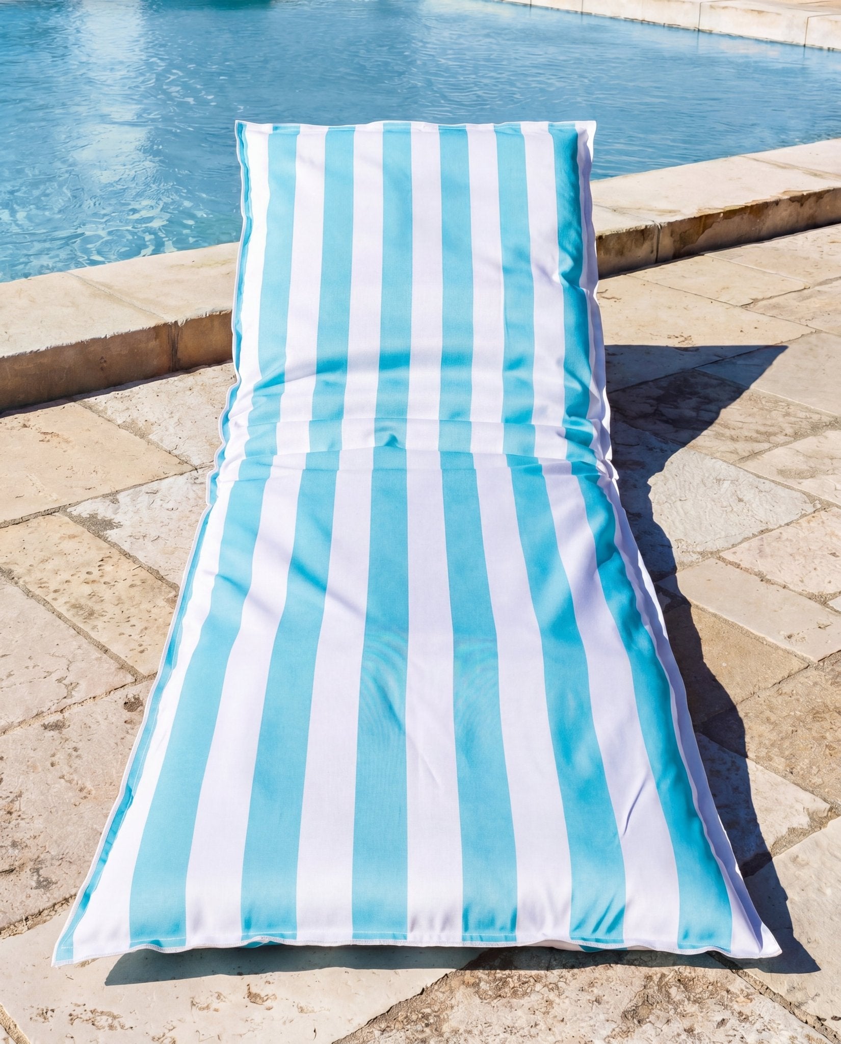 Matelas MISTRAL | Housse 100% Polyester Déperlante + Intérieur Inclus - Marinette Saint - Tropez