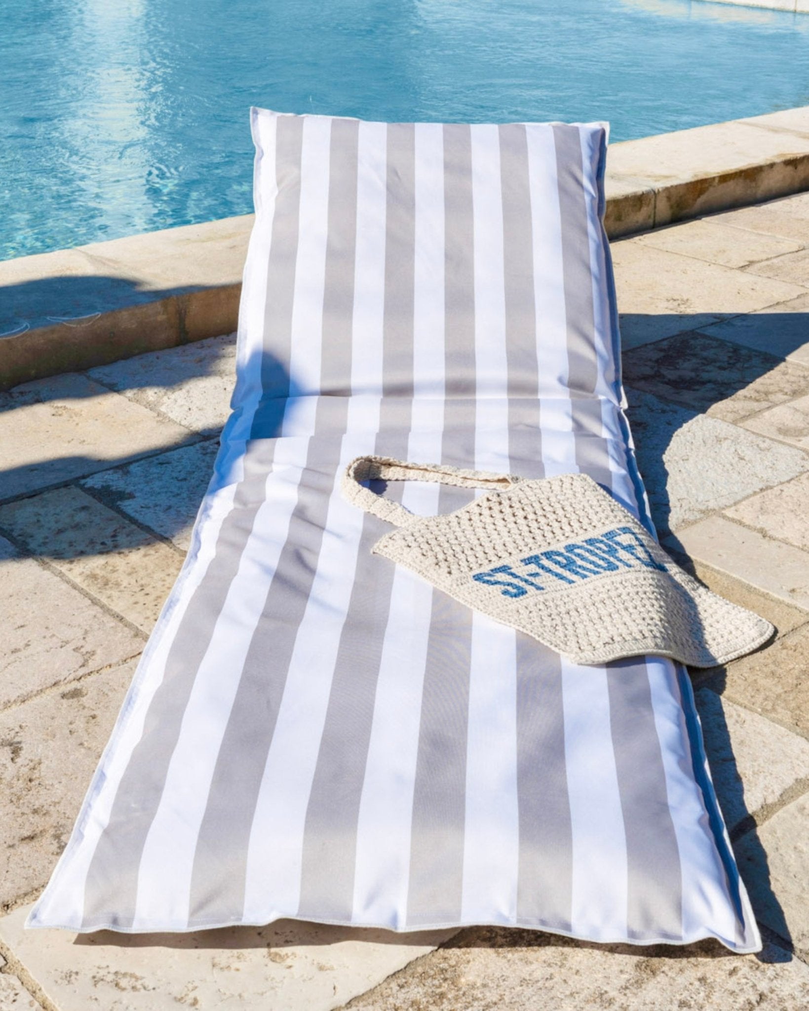 Matelas MISTRAL | Housse 100% Polyester Déperlante + Intérieur Inclus - Marinette Saint - Tropez