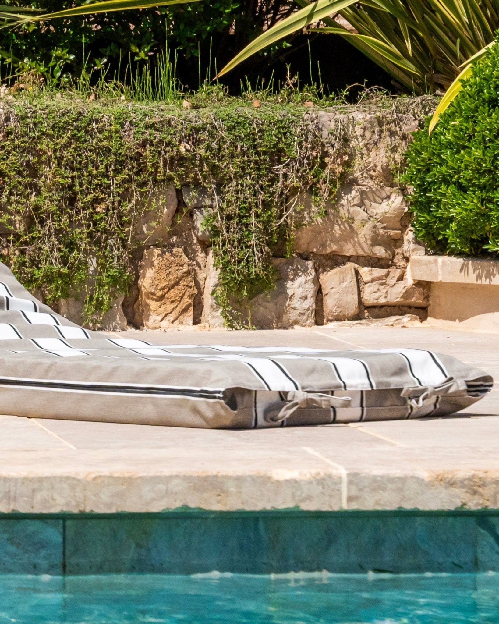 PACK DUO - 2 matelas de piscine complets larges rayures - Marinette Saint - Tropez