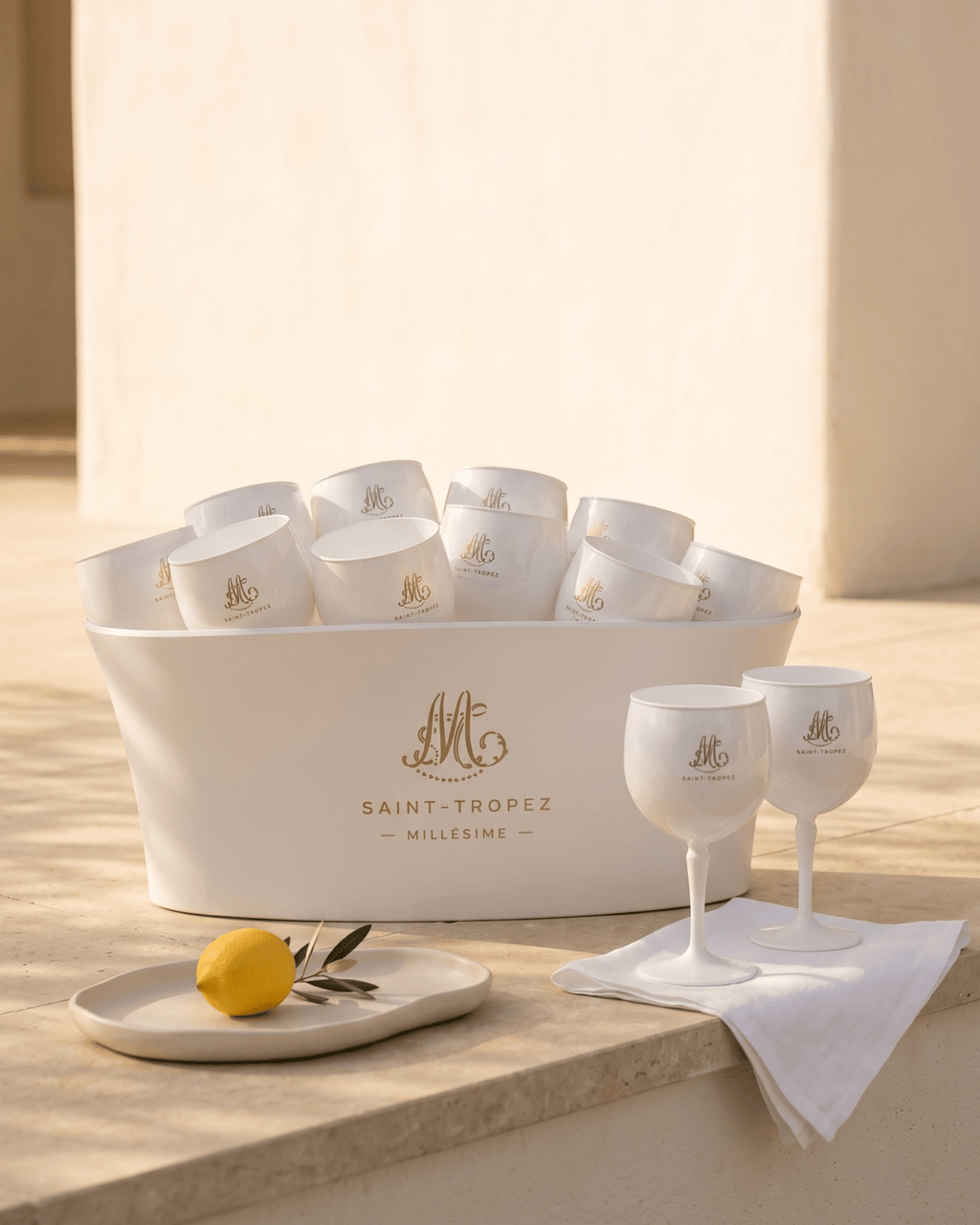 Pack Seau & 12 Verres Piscine — Millesime GM - Marinette Saint-Tropez
