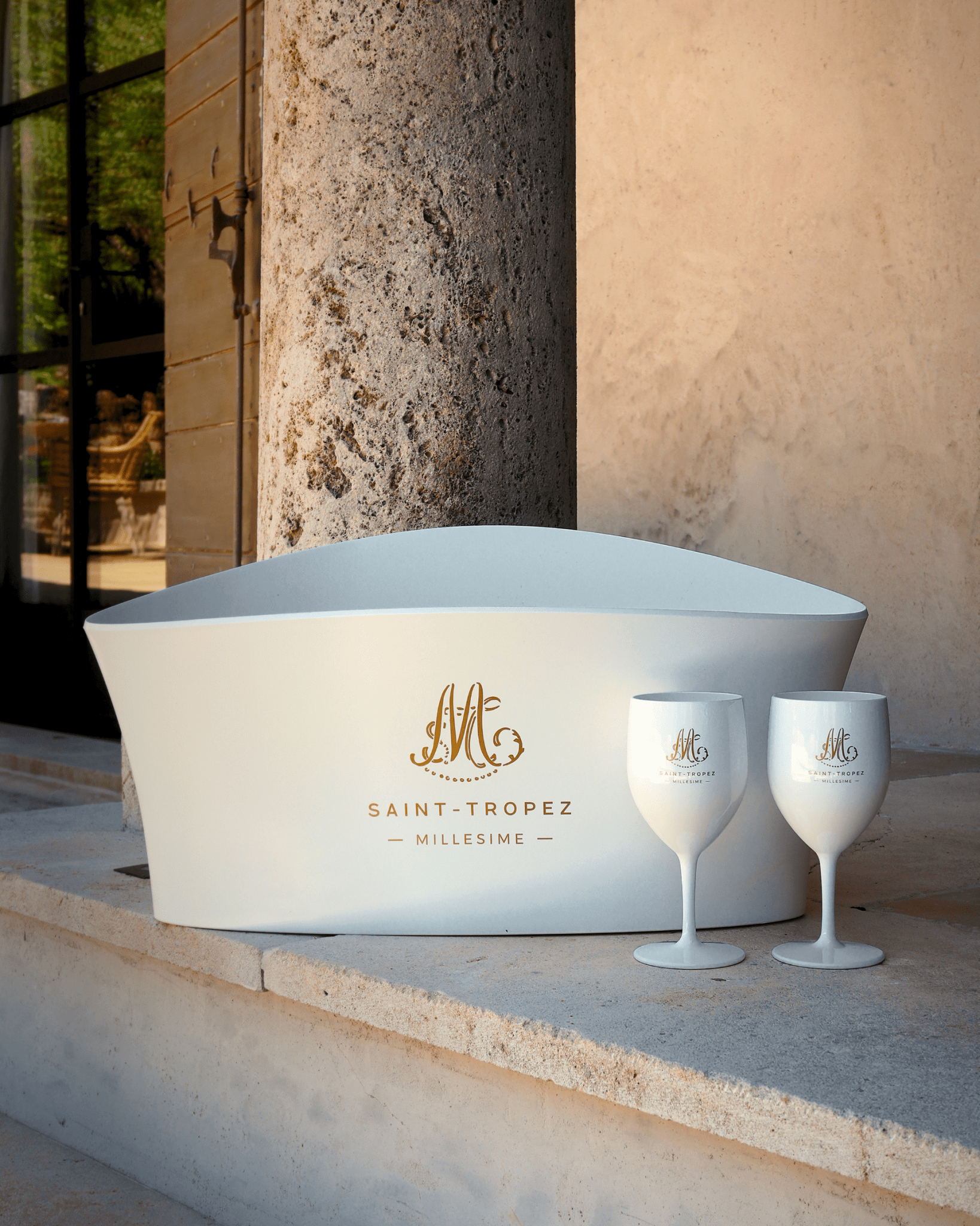 Pack Seau & 12 Verres Piscine — Millesime GM - Marinette Saint - Tropez
